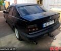 Черный БМВ 3 Серия, объемом двигателя 1.8 л и пробегом 500 тыс. км за 2500 $, фото 1 на Automoto.ua