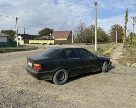 Черный БМВ 3 Серия, объемом двигателя 0 л и пробегом 420 тыс. км за 840 $, фото 5 на Automoto.ua