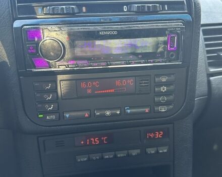 Черный БМВ 3 Серия, объемом двигателя 2.5 л и пробегом 425 тыс. км за 4700 $, фото 14 на Automoto.ua