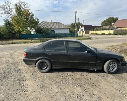 Черный БМВ 3 Серия, объемом двигателя 0 л и пробегом 420 тыс. км за 840 $, фото 4 на Automoto.ua