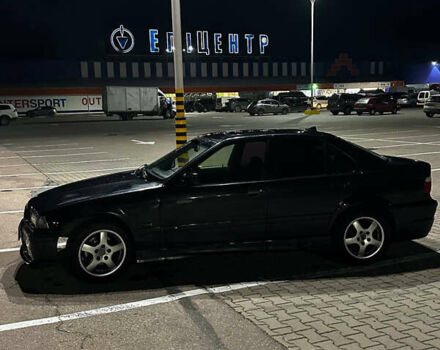 Чорний БМВ 3 Серія, об'ємом двигуна 1.8 л та пробігом 310 тис. км за 2500 $, фото 3 на Automoto.ua