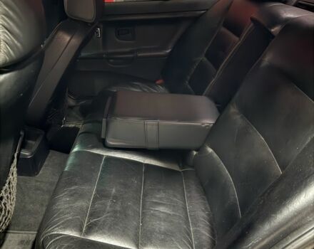 Черный БМВ 3 Серия, объемом двигателя 2 л и пробегом 240 тыс. км за 3300 $, фото 12 на Automoto.ua