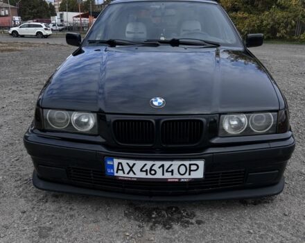 Черный БМВ 3 Серия, объемом двигателя 2 л и пробегом 380 тыс. км за 3800 $, фото 7 на Automoto.ua