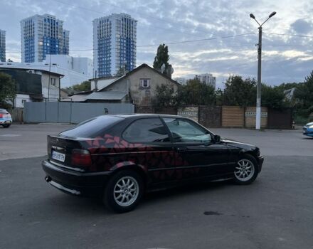 Черный БМВ 3 Серия, объемом двигателя 1.6 л и пробегом 199 тыс. км за 1200 $, фото 3 на Automoto.ua