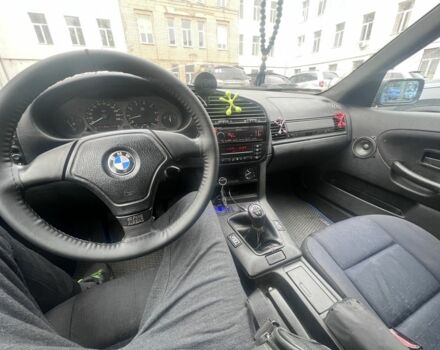 Черный БМВ 3 Серия, объемом двигателя 2 л и пробегом 380 тыс. км за 3800 $, фото 6 на Automoto.ua