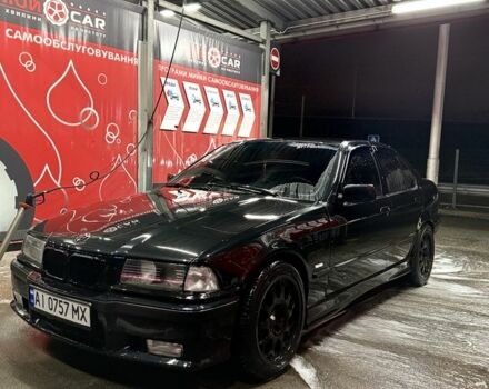 Черный БМВ 3 Серия, объемом двигателя 2 л и пробегом 240 тыс. км за 3300 $, фото 4 на Automoto.ua