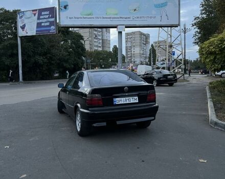 Черный БМВ 3 Серия, объемом двигателя 1.6 л и пробегом 199 тыс. км за 1200 $, фото 5 на Automoto.ua