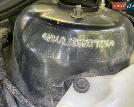 Черный БМВ 3 Серия, объемом двигателя 1.9 л и пробегом 325 тыс. км за 4600 $, фото 14 на Automoto.ua