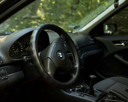 Черный БМВ 3 Серия, объемом двигателя 1.9 л и пробегом 325 тыс. км за 4600 $, фото 4 на Automoto.ua