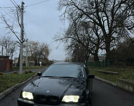 Черный БМВ 3 Серия, объемом двигателя 2 л и пробегом 330 тыс. км за 3499 $, фото 1 на Automoto.ua