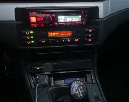 Черный БМВ 3 Серия, объемом двигателя 1.9 л и пробегом 236 тыс. км за 3500 $, фото 13 на Automoto.ua