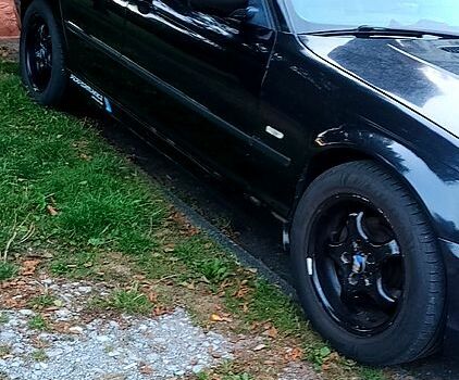 Чорний БМВ 3 Серія, об'ємом двигуна 2 л та пробігом 385 тис. км за 3500 $, фото 3 на Automoto.ua