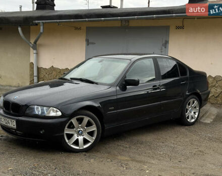 Черный БМВ 3 Серия, объемом двигателя 1.9 л и пробегом 398 тыс. км за 3699 $, фото 6 на Automoto.ua
