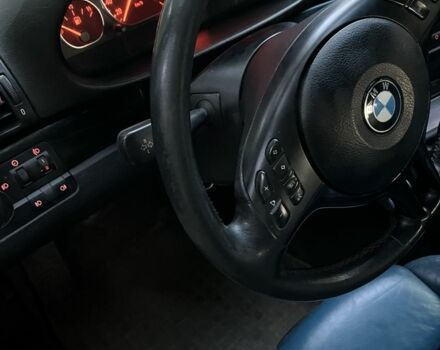 Чорний БМВ 3 Серія, об'ємом двигуна 1.8 л та пробігом 428 тис. км за 3700 $, фото 3 на Automoto.ua