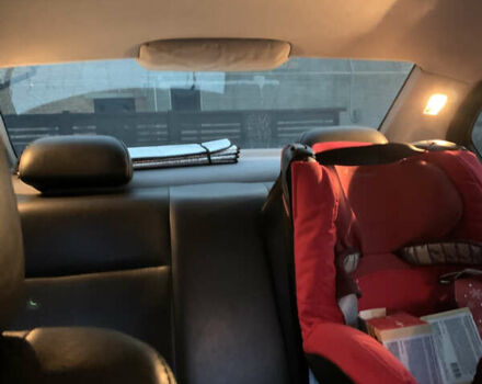 Черный БМВ 3 Серия, объемом двигателя 1.9 л и пробегом 270 тыс. км за 4700 $, фото 8 на Automoto.ua