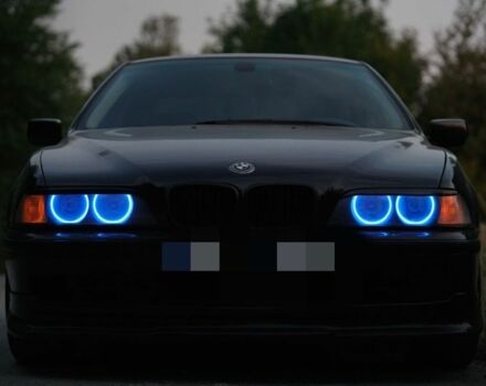 Чорний БМВ 3 Серія, об'ємом двигуна 3 л та пробігом 319 тис. км за 730 $, фото 1 на Automoto.ua