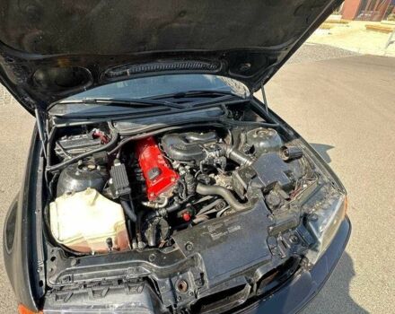 Чорний БМВ 3 Серія, об'ємом двигуна 1.9 л та пробігом 312 тис. км за 3500 $, фото 8 на Automoto.ua