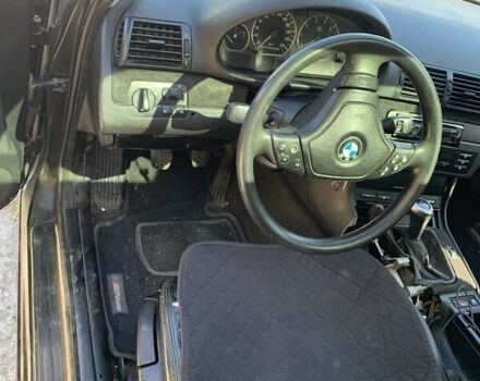 Черный БМВ 3 Серия, объемом двигателя 1.9 л и пробегом 324 тыс. км за 3100 $, фото 3 на Automoto.ua