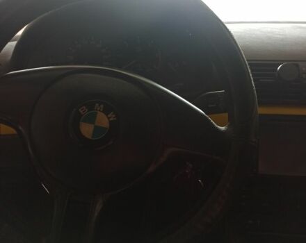 Черный БМВ 3 Серия, объемом двигателя 2 л и пробегом 320 тыс. км за 1700 $, фото 1 на Automoto.ua