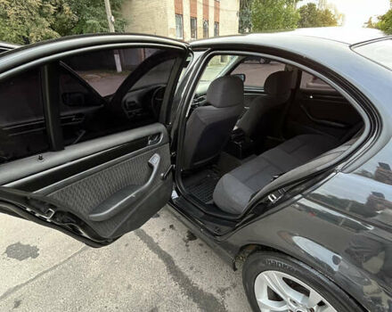 Черный БМВ 3 Серия, объемом двигателя 1.9 л и пробегом 380 тыс. км за 4000 $, фото 34 на Automoto.ua