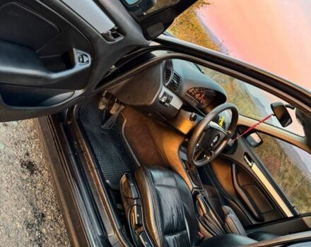 Чорний БМВ 3 Серія, об'ємом двигуна 2 л та пробігом 350 тис. км за 3200 $, фото 10 на Automoto.ua