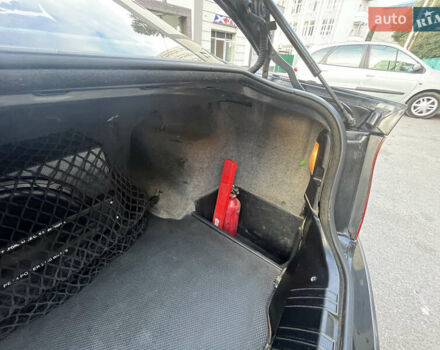 Черный БМВ 3 Серия, объемом двигателя 1.9 л и пробегом 380 тыс. км за 4000 $, фото 20 на Automoto.ua