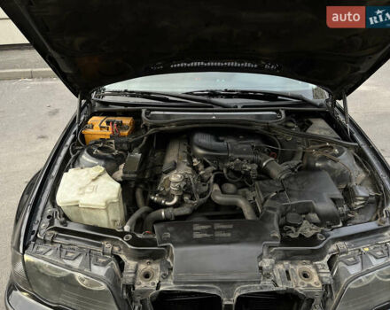 Черный БМВ 3 Серия, объемом двигателя 1.9 л и пробегом 380 тыс. км за 4000 $, фото 29 на Automoto.ua