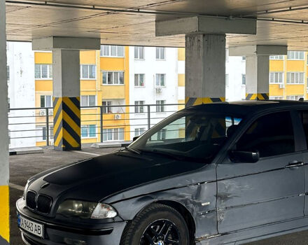 Чорний БМВ 3 Серія, об'ємом двигуна 2 л та пробігом 400 тис. км за 3500 $, фото 5 на Automoto.ua