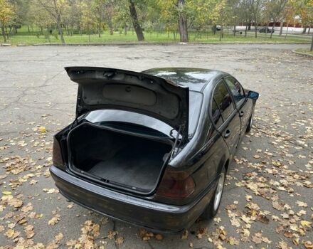 Чорний БМВ 3 Серія, об'ємом двигуна 2 л та пробігом 250 тис. км за 1699 $, фото 15 на Automoto.ua