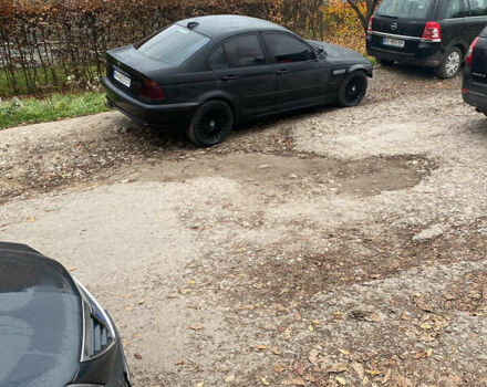 Черный БМВ 3 Серия, объемом двигателя 1.9 л и пробегом 233 тыс. км за 3256 $, фото 1 на Automoto.ua