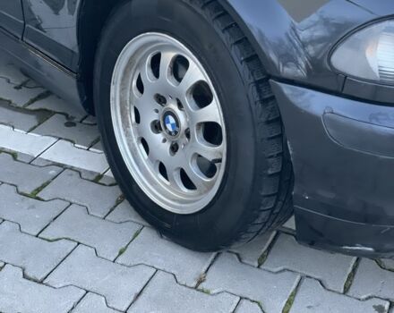 Черный БМВ 3 Серия, объемом двигателя 2 л и пробегом 350 тыс. км за 3500 $, фото 3 на Automoto.ua