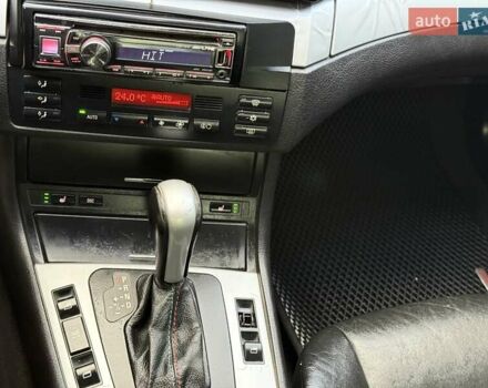 Черный БМВ 3 Серия, объемом двигателя 2.93 л и пробегом 312 тыс. км за 6400 $, фото 14 на Automoto.ua