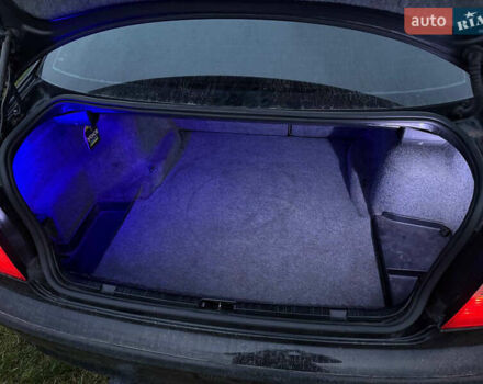 Черный БМВ 3 Серия, объемом двигателя 2 л и пробегом 450 тыс. км за 4100 $, фото 13 на Automoto.ua