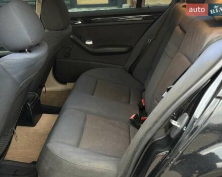Черный БМВ 3 Серия, объемом двигателя 2.2 л и пробегом 315 тыс. км за 4990 $, фото 7 на Automoto.ua