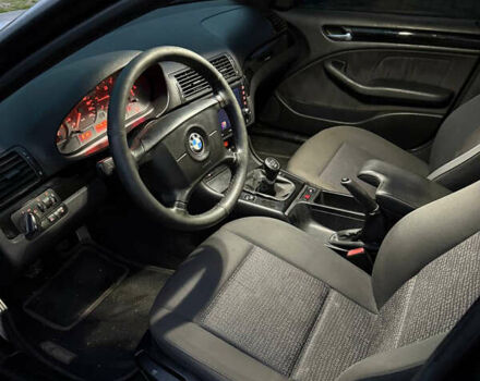 Черный БМВ 3 Серия, объемом двигателя 2 л и пробегом 450 тыс. км за 4100 $, фото 9 на Automoto.ua