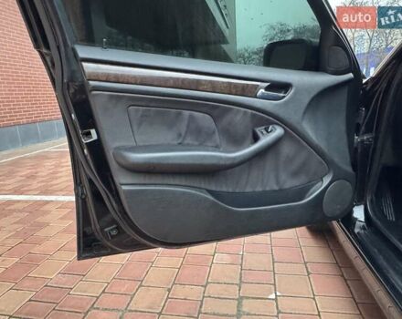 Чорний БМВ 3 Серія, об'ємом двигуна 2 л та пробігом 328 тис. км за 4600 $, фото 32 на Automoto.ua