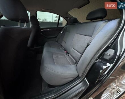 Чорний БМВ 3 Серія, об'ємом двигуна 2 л та пробігом 328 тис. км за 4600 $, фото 43 на Automoto.ua