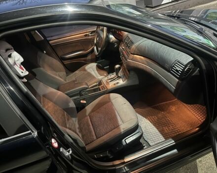 Черный БМВ 3 Серия, объемом двигателя 2 л и пробегом 305 тыс. км за 2200 $, фото 16 на Automoto.ua