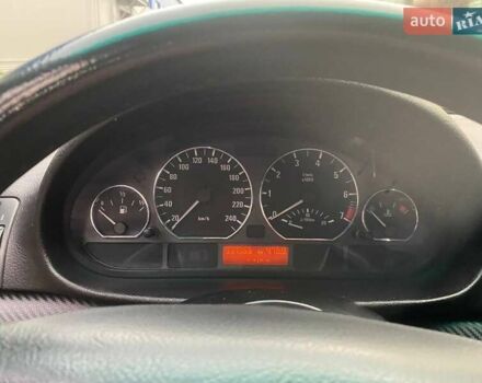 Черный БМВ 3 Серия, объемом двигателя 1.8 л и пробегом 337 тыс. км за 4500 $, фото 2 на Automoto.ua