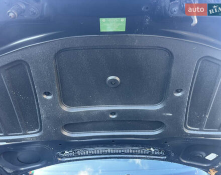 Черный БМВ 3 Серия, объемом двигателя 1.8 л и пробегом 160 тыс. км за 4750 $, фото 23 на Automoto.ua