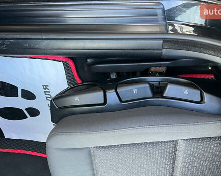 Черный БМВ 3 Серия, объемом двигателя 1.8 л и пробегом 210 тыс. км за 5300 $, фото 23 на Automoto.ua