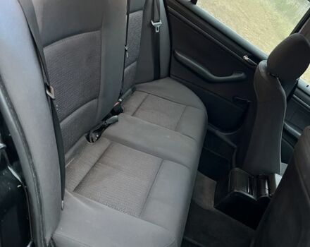 Черный БМВ 3 Серия, объемом двигателя 1.8 л и пробегом 280 тыс. км за 3300 $, фото 11 на Automoto.ua