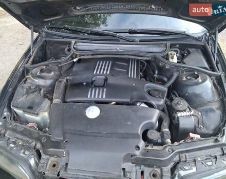 Черный БМВ 3 Серия, объемом двигателя 2 л и пробегом 330 тыс. км за 5450 $, фото 6 на Automoto.ua