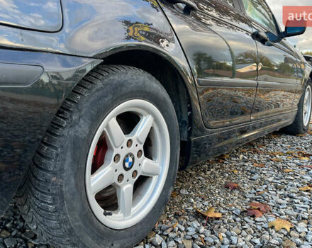 Черный БМВ 3 Серия, объемом двигателя 1.8 л и пробегом 210 тыс. км за 5300 $, фото 28 на Automoto.ua