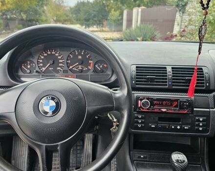 Черный БМВ 3 Серия, объемом двигателя 1.8 л и пробегом 270 тыс. км за 5000 $, фото 16 на Automoto.ua