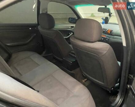 Черный БМВ 3 Серия, объемом двигателя 1.8 л и пробегом 337 тыс. км за 4500 $, фото 1 на Automoto.ua