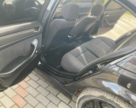 Черный БМВ 3 Серия, объемом двигателя 1.8 л и пробегом 128 тыс. км за 4300 $, фото 5 на Automoto.ua