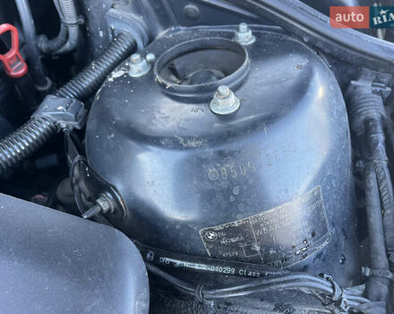 Черный БМВ 3 Серия, объемом двигателя 1.8 л и пробегом 160 тыс. км за 4750 $, фото 16 на Automoto.ua