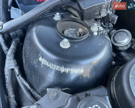 Черный БМВ 3 Серия, объемом двигателя 1.8 л и пробегом 160 тыс. км за 4750 $, фото 17 на Automoto.ua