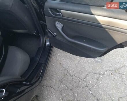 Черный БМВ 3 Серия, объемом двигателя 2 л и пробегом 330 тыс. км за 5450 $, фото 8 на Automoto.ua